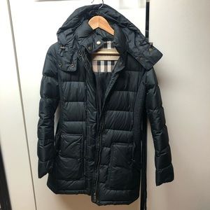 70% off- Beautiful Burberry down jacket